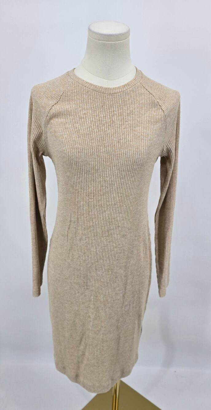 Banana Republic Minimalist Neutral Light Weight Ribbed Knit Dress